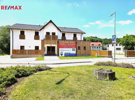 Prodej bytu, 2+kk, 85 m² obrázek