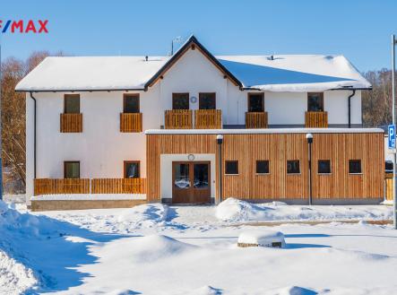 pohled na dům | Prodej bytu, 2+kk, 75 m²