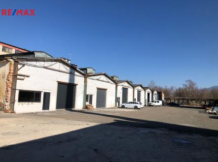 Pronájem - skladovací prostor, 440 m² obrázek