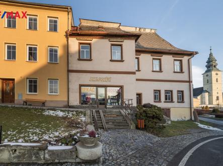 b80a0342-3.jpg | Prodej - nájemní dům, 444 m²