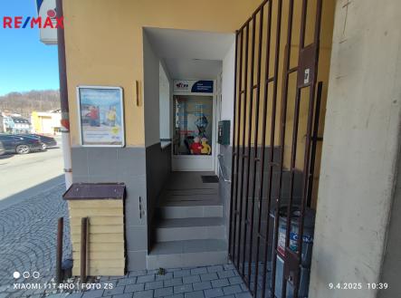 1745272795659.jpg | Prodej - obchodní prostor, 41 m²