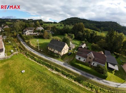 dji-20250929154443-0295-d.jpg | Prodej - dům/vila, 160 m²