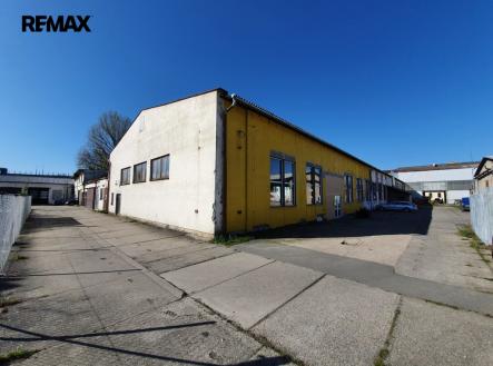 img-20220209-wa0000.jpg | Pronájem - skladovací prostor, 1 500 m²