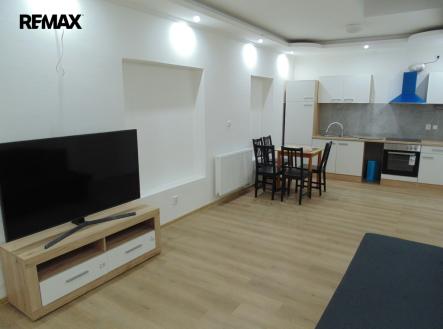 Pronájem bytu, 3+kk, 47 m² obrázek