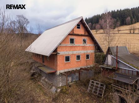 dji-20260317160158-0091-d.jpg | Prodej - dům/vila, 440 m²
