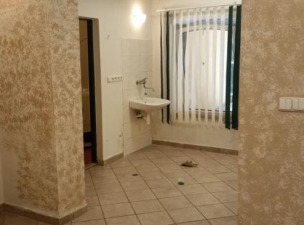 img-20260504-155217.jpg | Pronájem - obchodní prostor, 41 m²