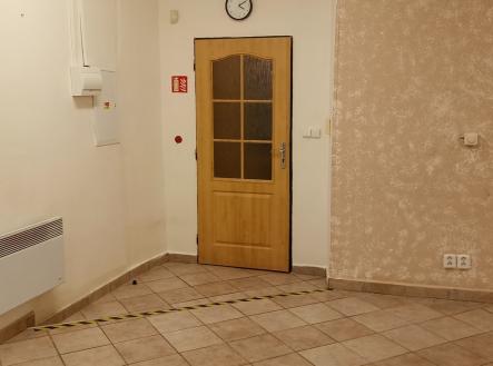 img-20260504-155228.jpg | Pronájem - obchodní prostor, 41 m²