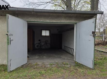 20260415-152439.jpg | Prodej - malý objekt/garáž