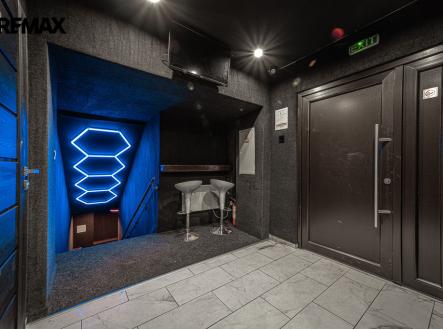 b80a4179-dxo-deepprime-xd2s-xd.jpg | Pronájem - obchodní prostor, 140 m²