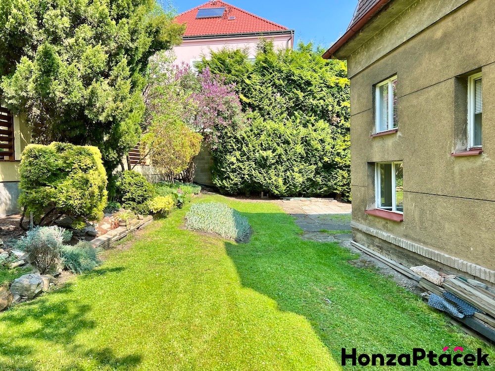 Prodej rodinného domu Jinonice Praha realitní makléř v Praze, realitní kancelář.jpeg4