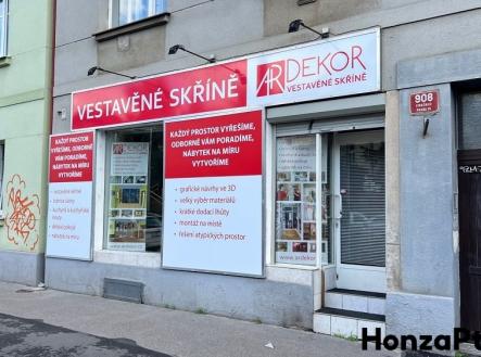 Prodej obchodních prostor,Černokostelecká,Praha Honza Ptáček realitní makléř v Praze(5) | Prodej - obchodní prostor, 60 m²