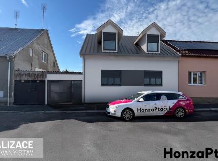 Prodej rodinného domu Český Brod, Praha, realitní makléř v Praze Honza Ptáček 1 | Prodej - dům/vila, 93 m²
