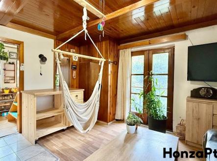 Prodej chaty Psáry Honza Ptáček realitní makléř v Praze (2) | Prodej - chata/rekreační objekt, 54 m²