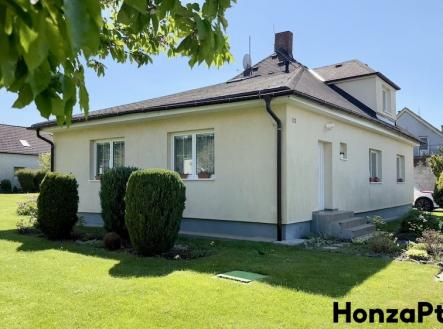 Prodej rodinný dům Předboj, Praha, realitní makléř v Praze Honza Ptáček 3 | Prodej - dům/vila, 167 m²