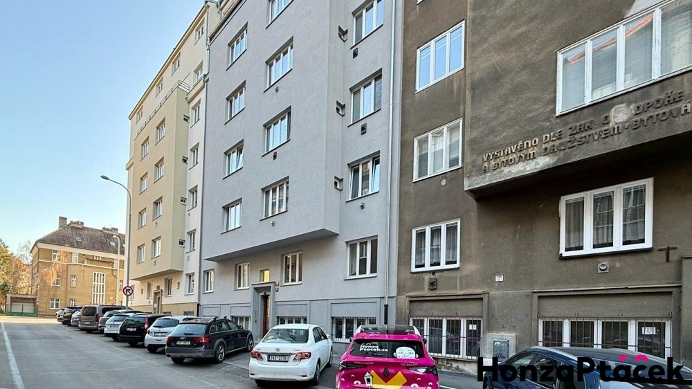 Prodej nebytové prostory,Viklefova,Praha Honza Ptáček realitní makléř v Praze(5)