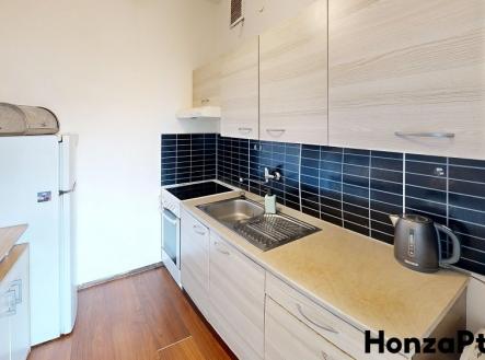 Prodej bytu 2+kk,Střekovská,Praha-Kobylisy Honza Ptáček realitní makléř v Praze(2) | Prodej bytu, 2+kk, 45 m²