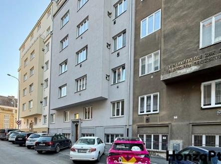 Prodej nebytové prostory,Viklefova,Praha Honza Ptáček realitní makléř v Praze(6) | Prodej - kanceláře, 38 m²