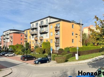 Prodej bytu 2+1,Markupova,Praha-Horní Počernice Honza Ptáček realitní makléř v Praze(1) | Pronájem bytu, 2+1, 62 m²