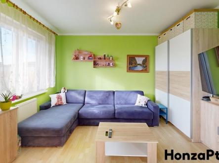 Prodej bytu 2+1,Markupova,Praha-Horní Počernice Honza Ptáček realitní makléř v Praze(6) | Pronájem bytu, 2+1, 62 m²