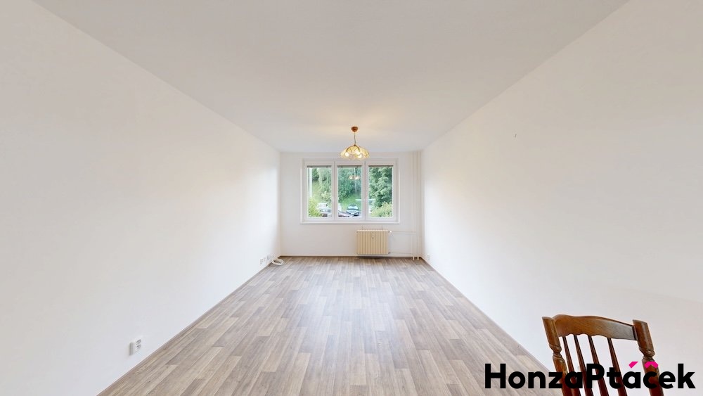 Pronájem bytu Vitošská, Horní počernice, Honza Ptáček - realitní makléř v Praze, realitní