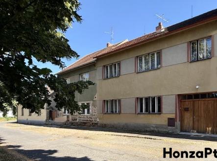 Prodej rodinného domu Na nábřeží, Dobříš, Honza Ptáček - realitní makléř v Praze, reali | Prodej - dům/vila, 222 m²