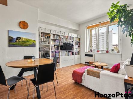 Prodej bytu 2+1,Kralická,Praha,Honza Ptáček nejlépe hodnocený realitní makléř v Praze,realitní kance | Prodej bytu, 2+1, 52 m²