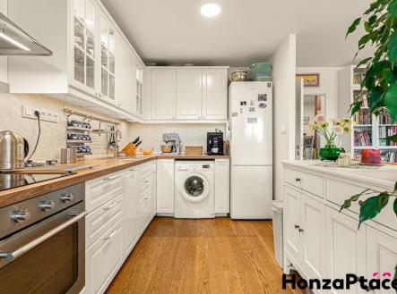 Prodej bytu Třebešovská, Horní počernice, Honza Ptáček - realitní makléř v Praze, realitni | Prodej bytu, 3+kk, 77 m²