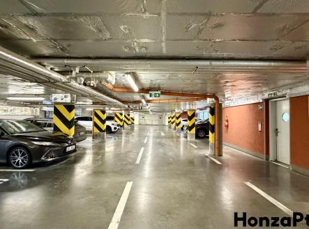 Prodej bytu 1+kk, Podle náhonu, Záběhlice Honza Ptáček realitní makléř v Praze1 | Prodej bytu, 1+kk, 49 m²