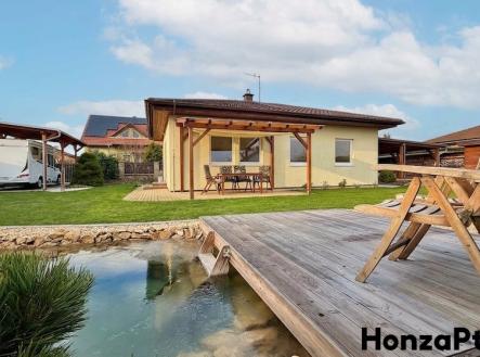 Prodej rodinného domu Předboj, Honza Ptáček realitní makléř v Praze13 | Prodej - dům/vila, 66 m²