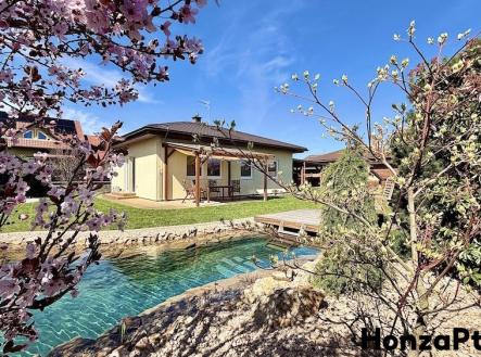 Prodej rodinného domu Předboj, Honza Ptáček realitní makléř v Praze4 | Prodej - dům/vila, 66 m²