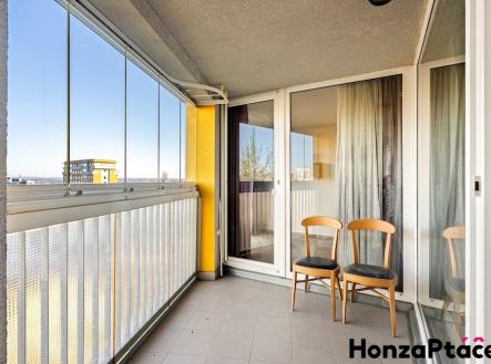 Pronájem bytu v ulici Zubrnická, Praha Prosek, Honza Ptáček realitní makléř v Praze10 | Pronájem bytu, 3+kk, 81 m²