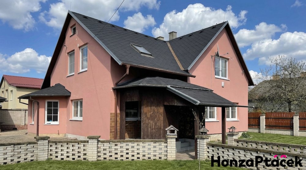 Prodej rodinného domu v Hájku u Uhřiněvsi,  Honza Ptáček realitní makléř v Praze plány dom