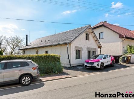 Prodej rodinného domu, Černé Voděrady, Honza Ptáček realitní makléř v Praze 119 | Prodej - dům/vila, 159 m²