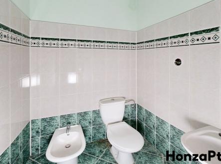 Prodej komerčních prostor, ulice Střížkovská, Praha Honza Ptáček realitní makléř v Praze3 | Prodej - kanceláře, 511 m²