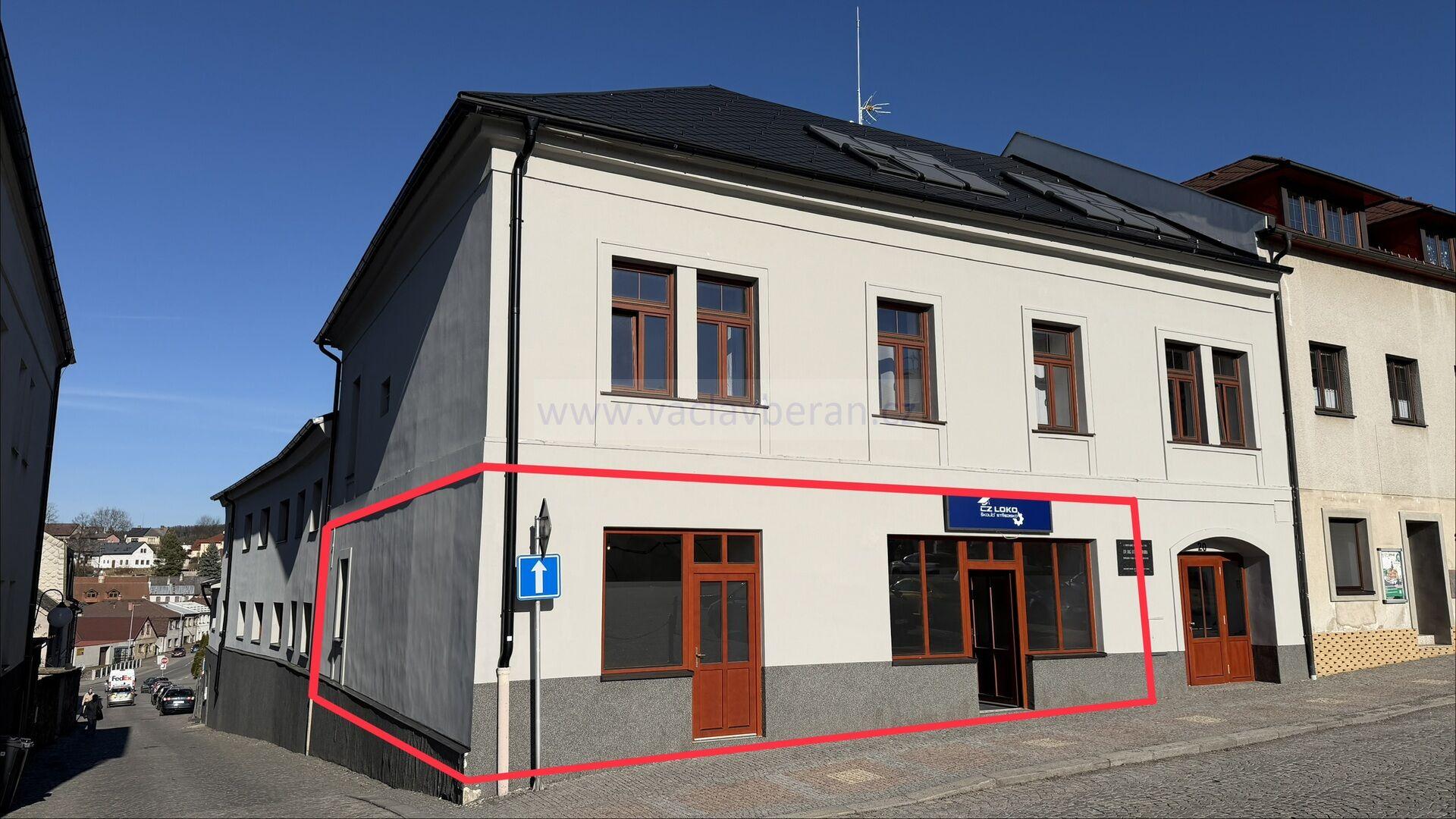 Pronájem reprezentativních prostor 89 m2, Česká Třebová - Staré náměstí 20