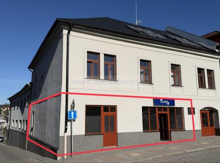 Pronájem - obchodní prostor