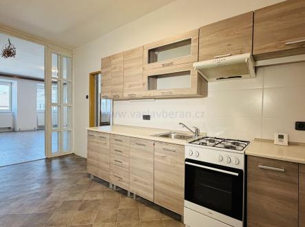 Pronájem bytu, 3+1, 93 m²