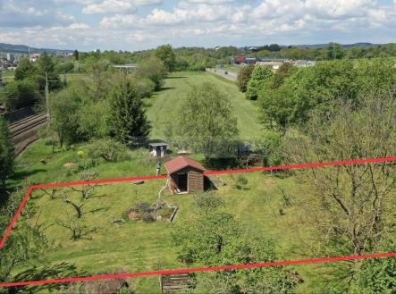 Prodej - pozemek, zahrada, 703 m² obrázek