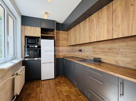 Pronájem bytu, 2+1, 55 m²