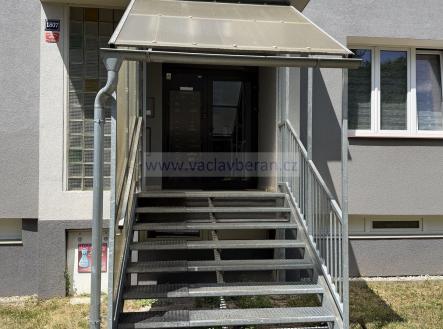 Pronájem bytu, 2+1, 65 m²