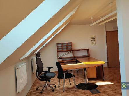 IMG_20230628_084312.jpg | Pronájem - kanceláře, 95 m²