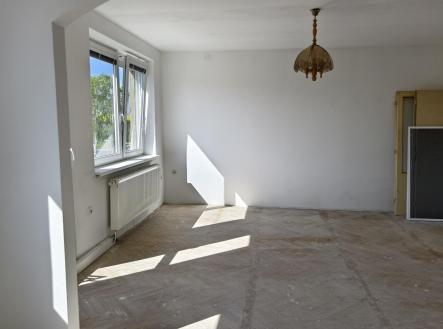 IMG_20250430_100516.jpg | Prodej bytu, 3+1, 75 m²