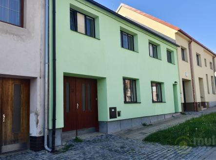 2.jpg | Prodej - dům/vila, 285 m²