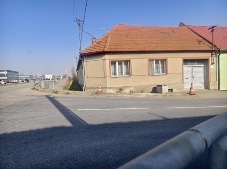IMG_20260311_134128.jpg | Prodej - dům/vila, 75 m²