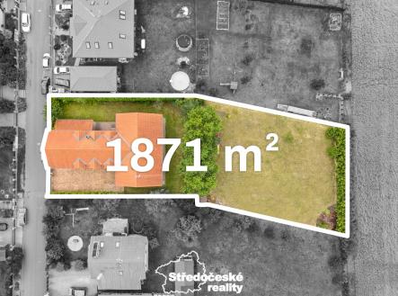 letecký pohled na dům a pozemek | Prodej - dům/vila, 290 m²