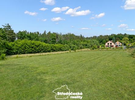 pohled na pozemek  | Prodej - pozemek pro bydlení, 2 000 m²