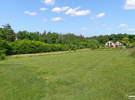 pohled na pozemek  | Prodej - pozemek pro bydlení, 2 000 m²