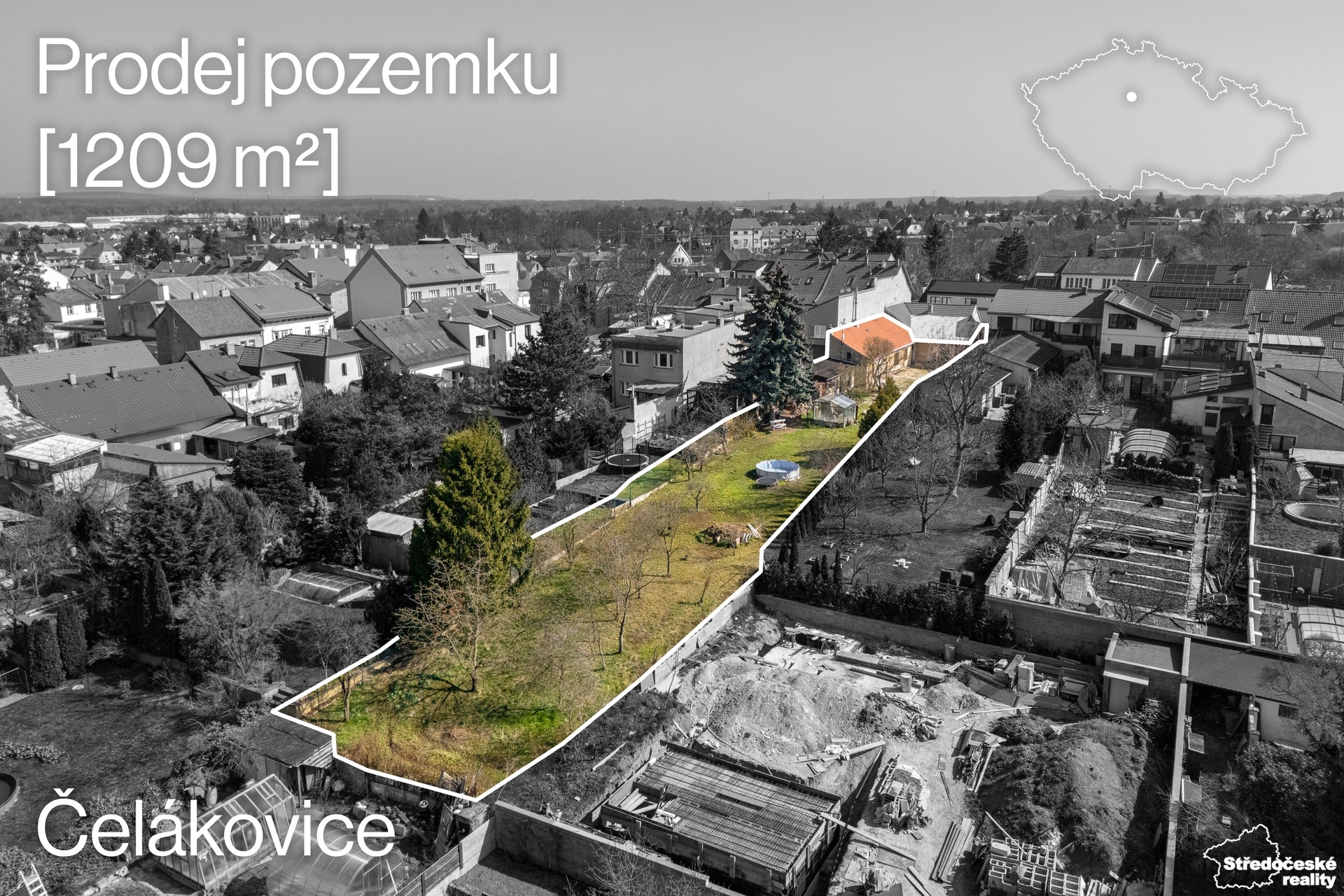 pohled na pozemek 