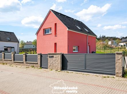pohled na RD | Prodej - dům/vila, 100 m²
