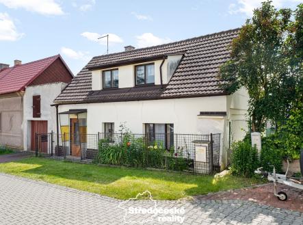 Přední pohled | Prodej - dům/vila, 120 m²